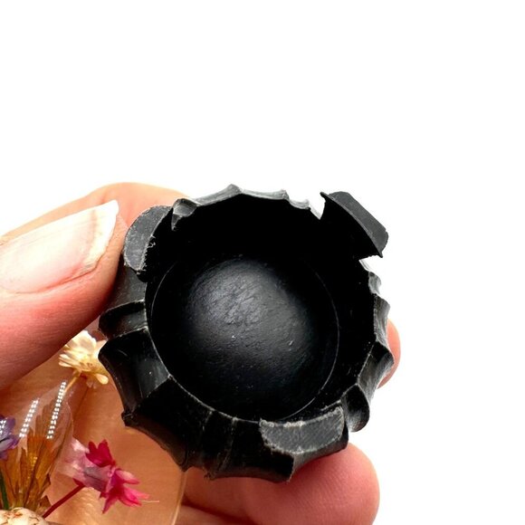 Vintage Lucite Egg Paperweight Embedded Dried Flower Seashells With stand - Picture 9 of 12